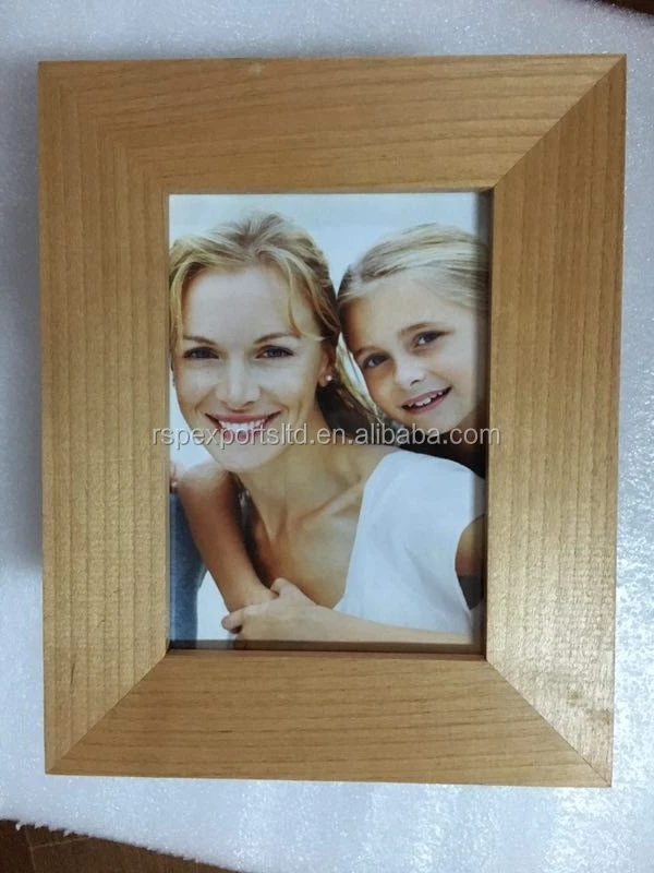 Popular Alder Wood Photo Frame With Good Price