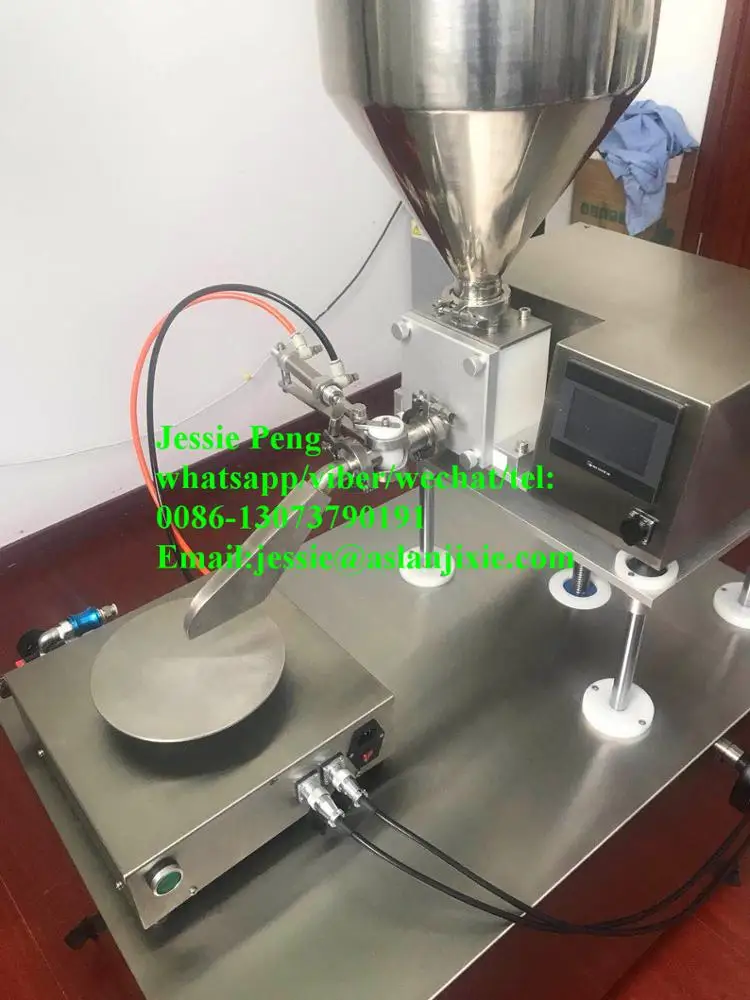 automatic birthday cake forming machine/custard cake making machine/ commercial jam and cream filling rounder cake machine