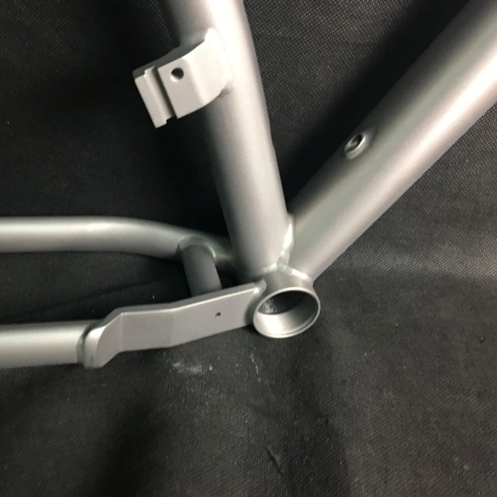 Hot sale custom-made bicycle frame big size 29er post mount thru axle titanium mtb bike frame