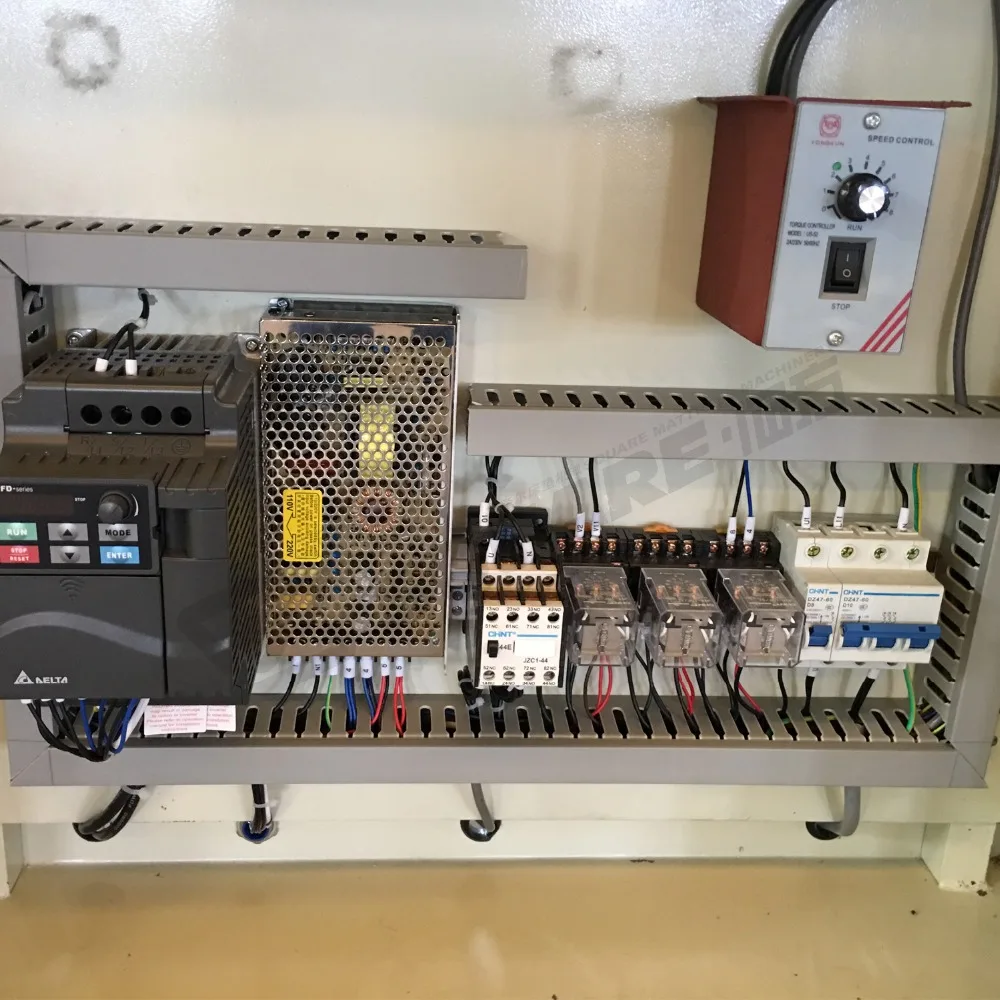 CFF2 Automatic Faux Pillow-Top Sewing Machine