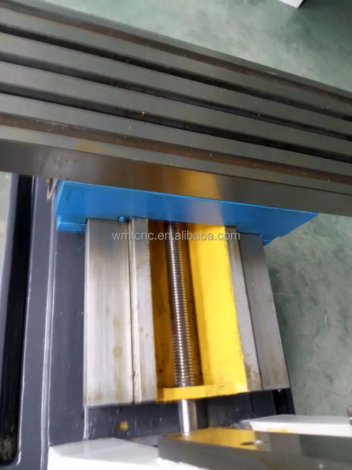 XK7125 China CNC milling machine price with CE