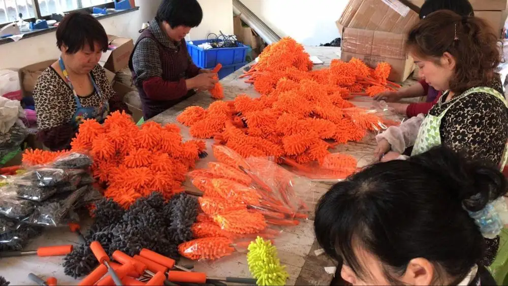 KIDS MINI Telescopic Extendable Microfibre Dusters with Handle