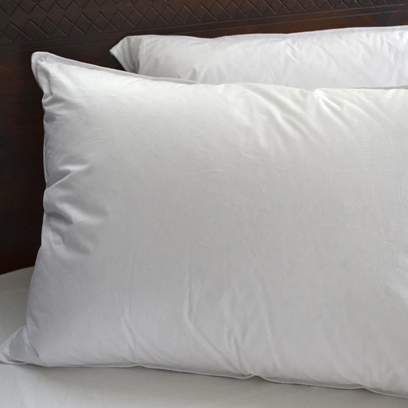Carefully Crafted Zero Defect White Polyester Microfiber Hotel Collection Bed Pillows for Sleeping