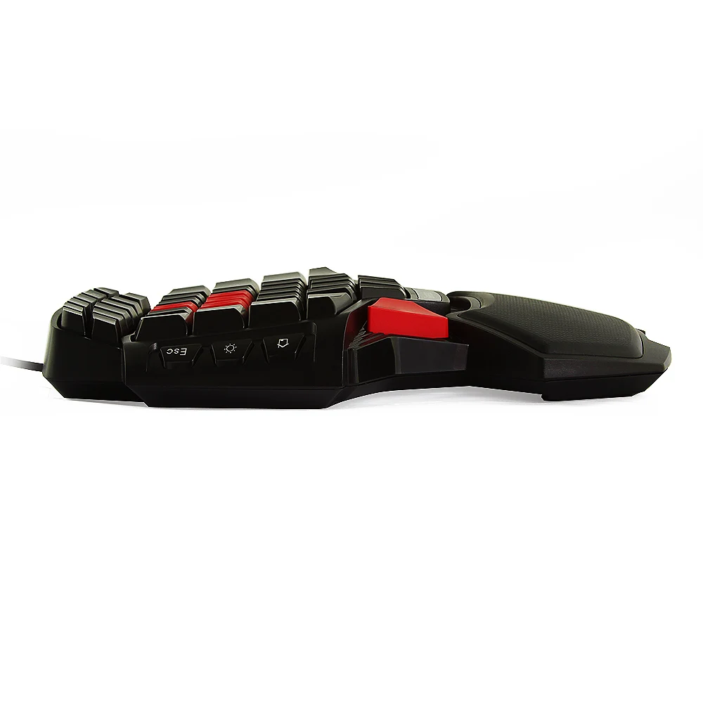 Profession russian led light keyboard wired,good companions mechanical gaming keyboard gamer