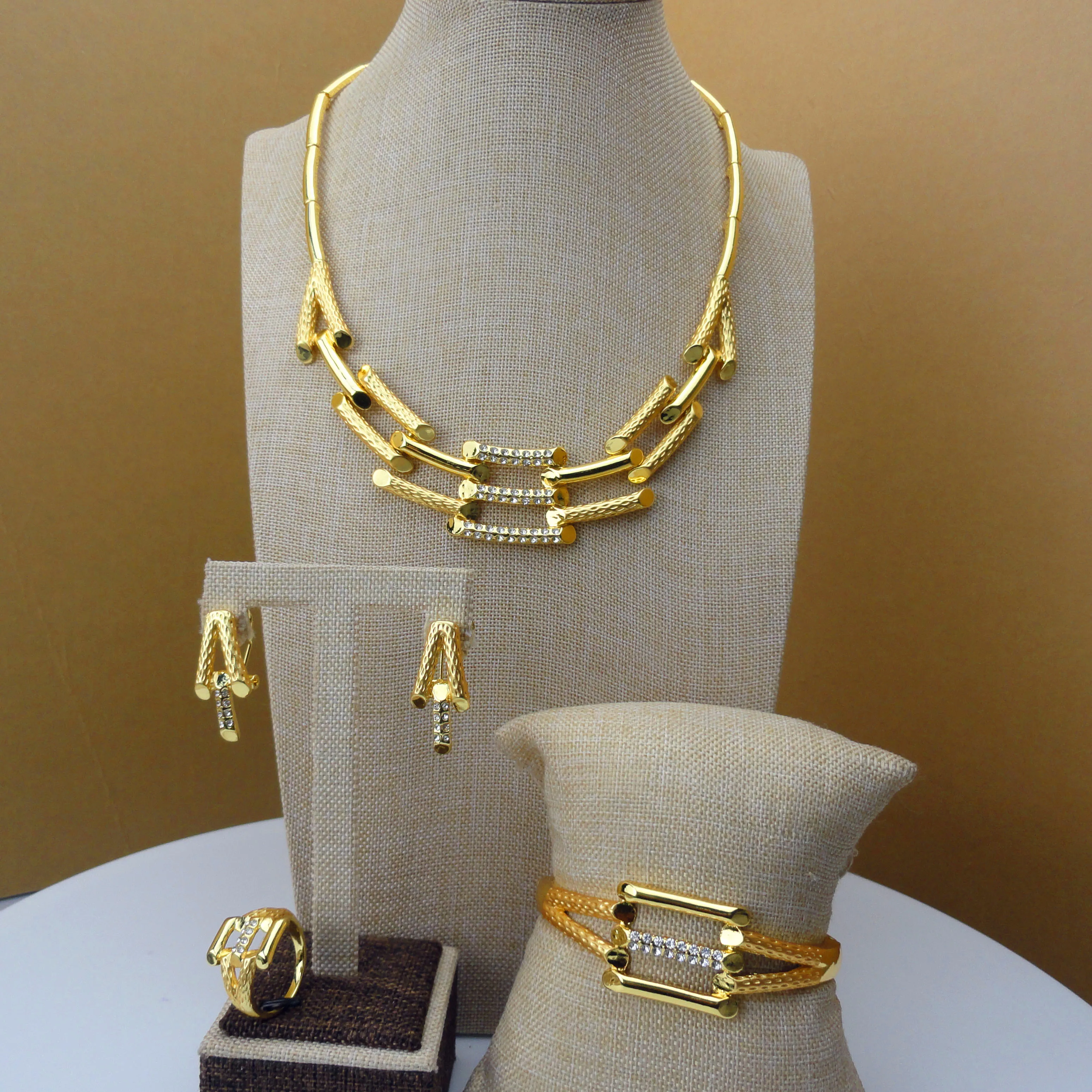 Yulaiming  costume fashion dubai african bridal wedding great quality jewelry sets FHK5569