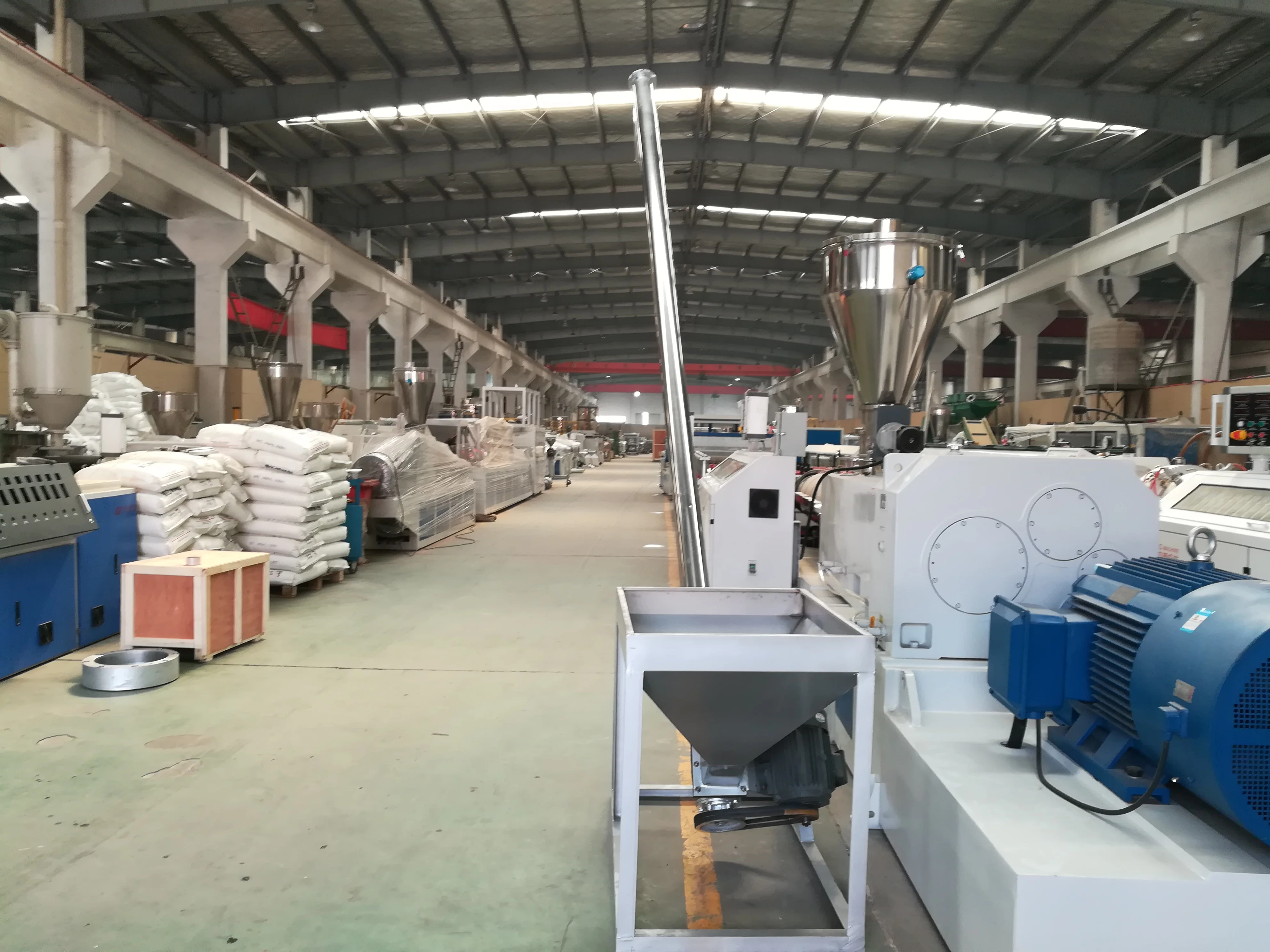 Пластиковый шнековый винтовой питатель