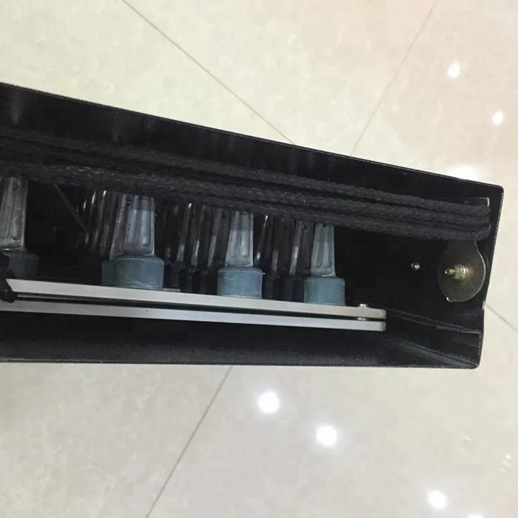 6 meters retractable zinc alloy Roadblock Tire Spikes strip for Law enforcement