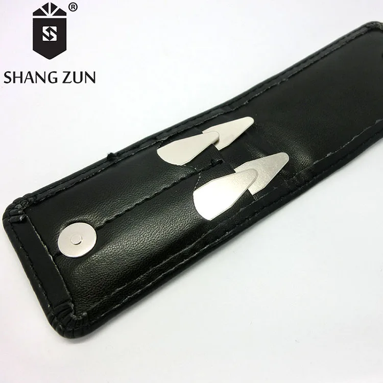 Low price Travel fashion 2 Sizes in Black Leather Case Stainless Steel Collar Stay Set 2 PCS