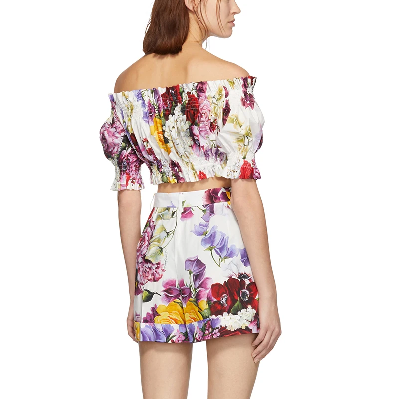 Full Floral Print Cover Up Fashionable Women Wearing Three Quater Sleeves Ruffles Neck Off the Shoulder Top Women