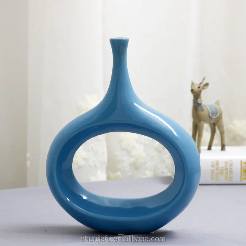 Modern Creative Hollow Design Ceramic Vase