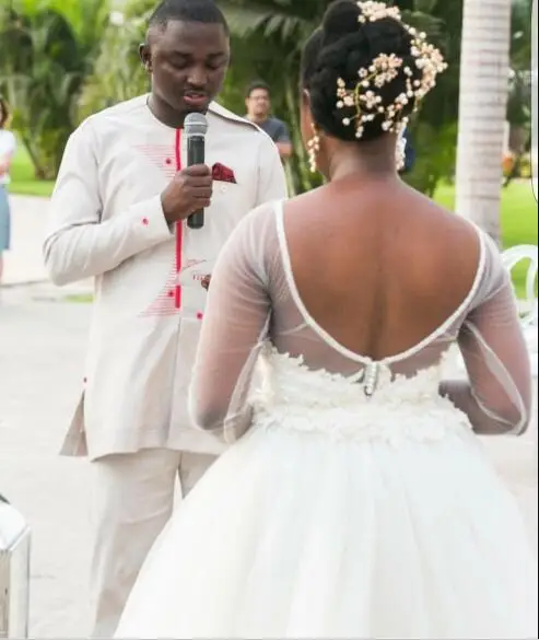 Sheer South Africa Backless High Low Tulle Long Sleeve Wedding Dress