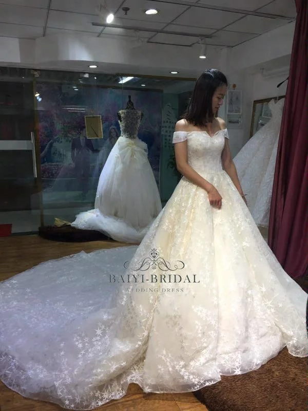 New Design Elegant White Ivory muslim Long Sleeve A Line Lace wedding Dresses vestidos de fiesta