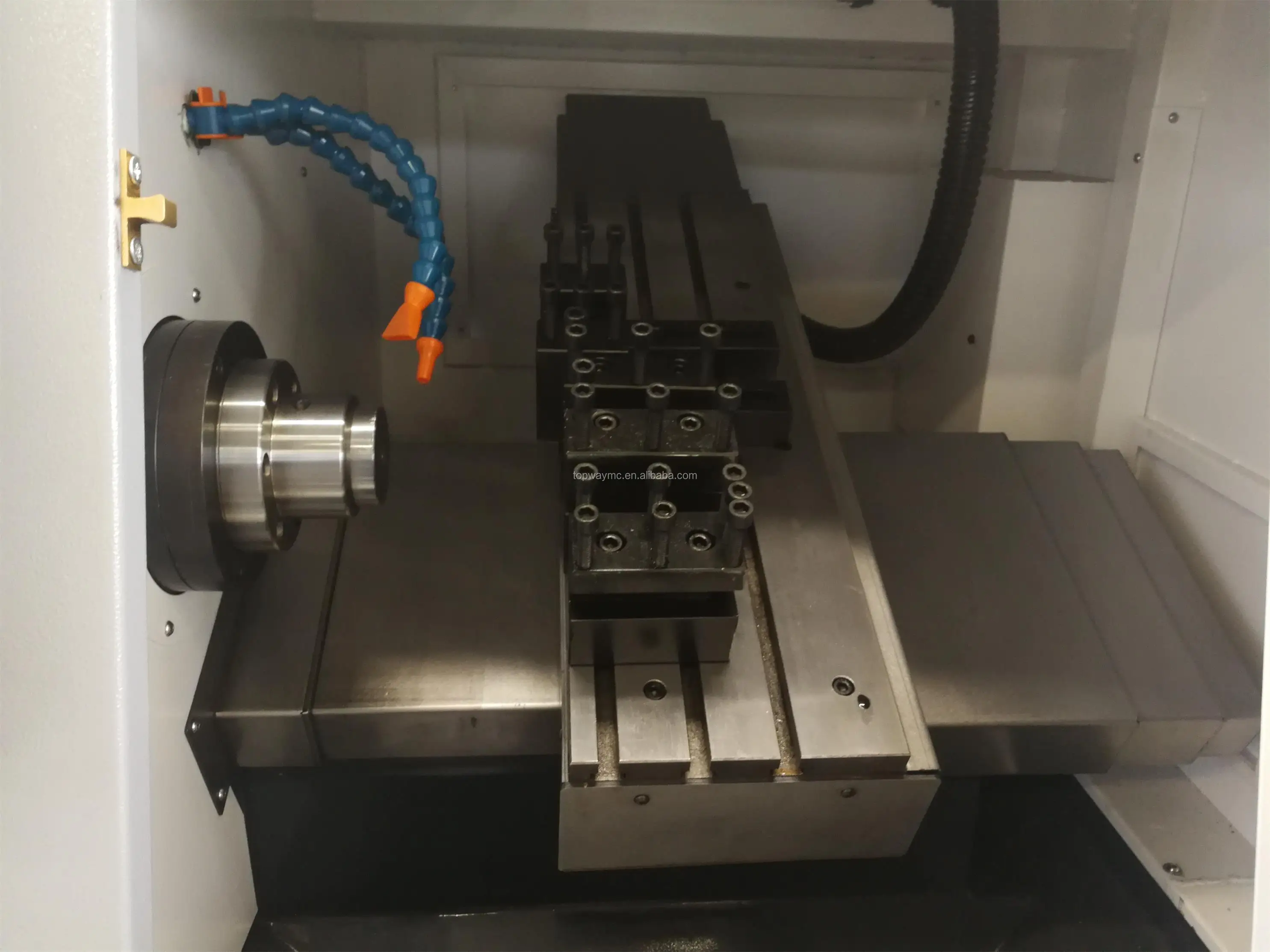 CK32P Mini Slant Bed CNC Turning Center CNC Lathe Machine With Gang Tool