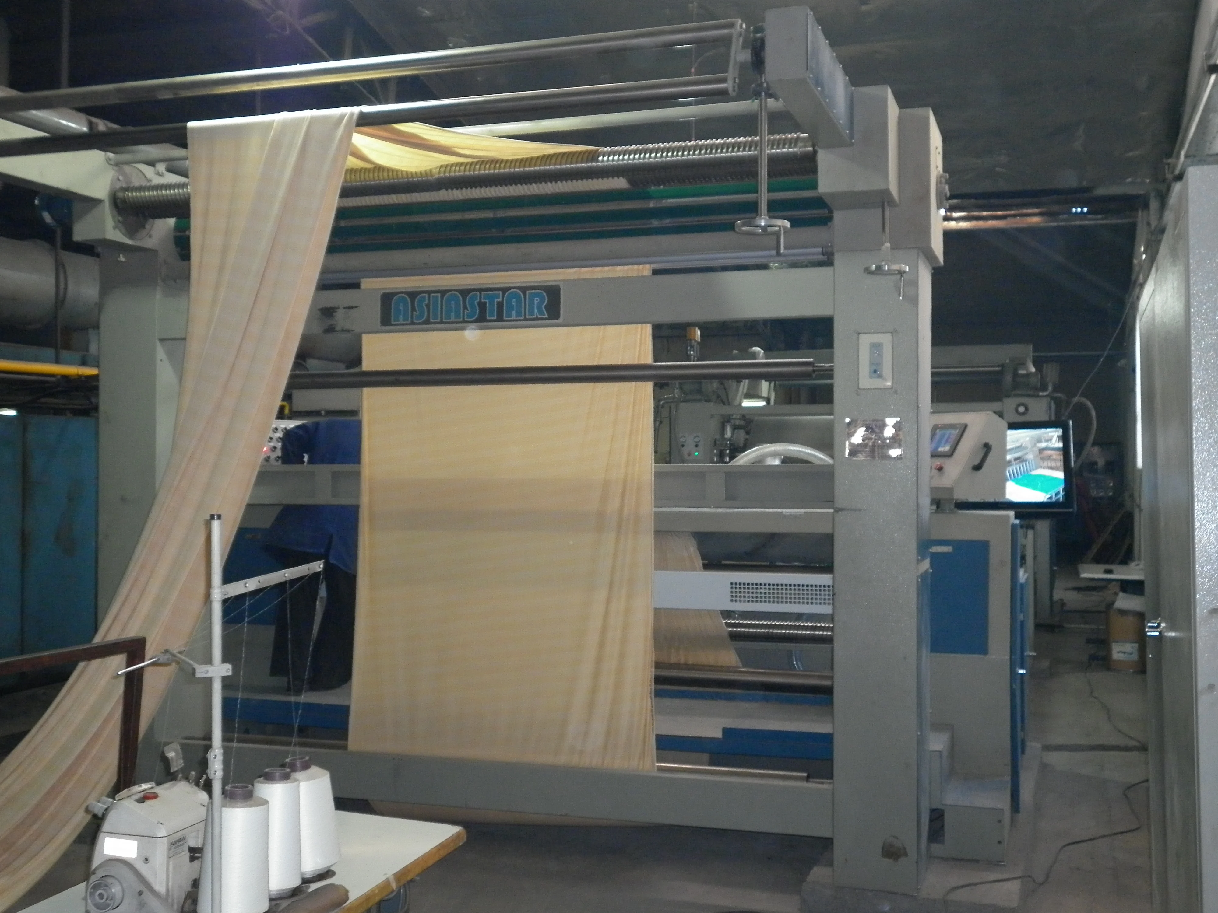 open width compactor for cotton and blender fabrics