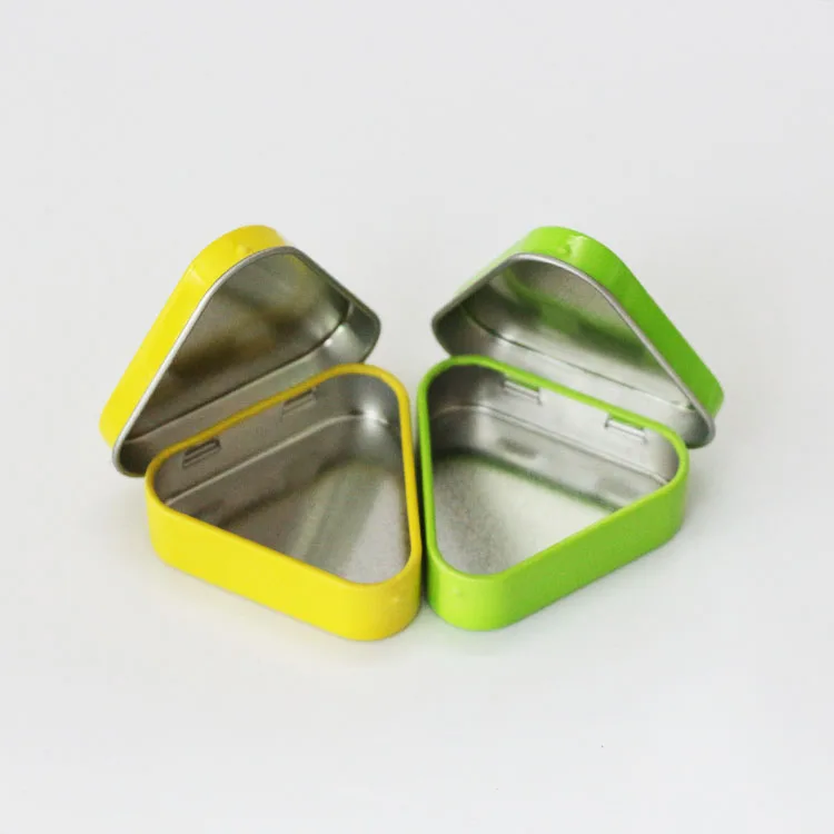 First class food safe small candy mint tin box with hinged lid in triangle shape