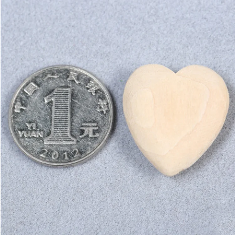New product natural unfinished 25 mm flat wooden heart beads heart shaped wooden beads for jewelry making
