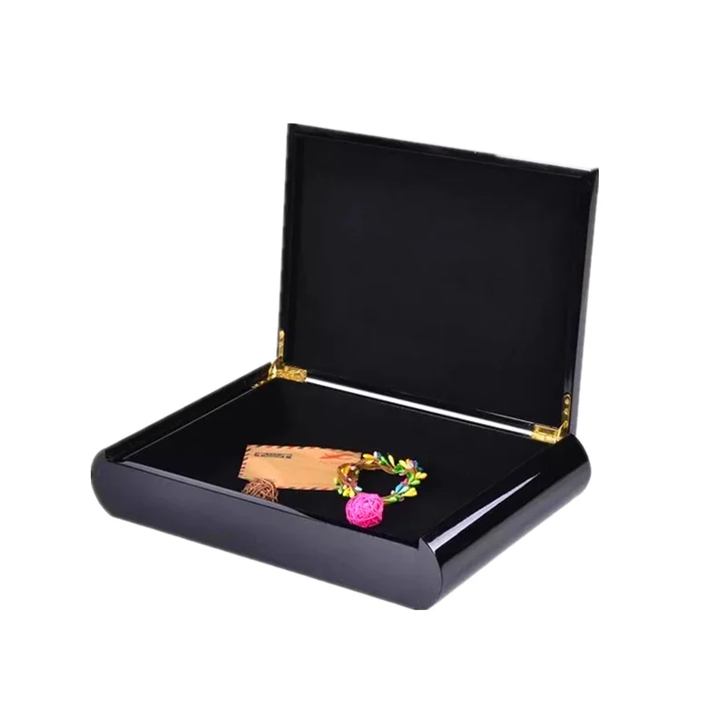 Custom High Quality Glossy Piano Lacquer Ebony Luxury Chocolate Gift Packaging Wooden Box