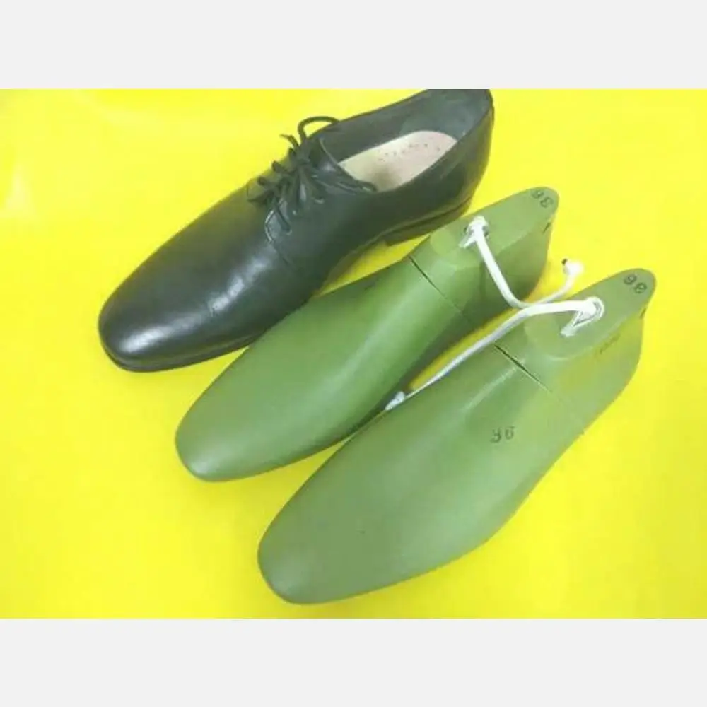 Женские кожаные туфли с длинным квадратным носком, пластиковые туфли с каблуком 1,5 см