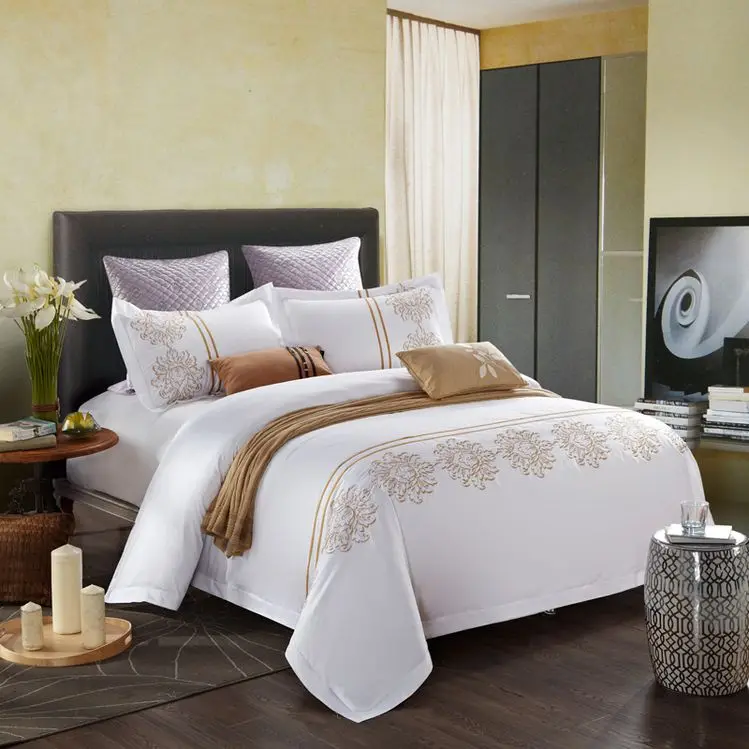 Percale OEKO-TEX certificate  4 pieces embroidery comforter set 5 star hotel bed linen