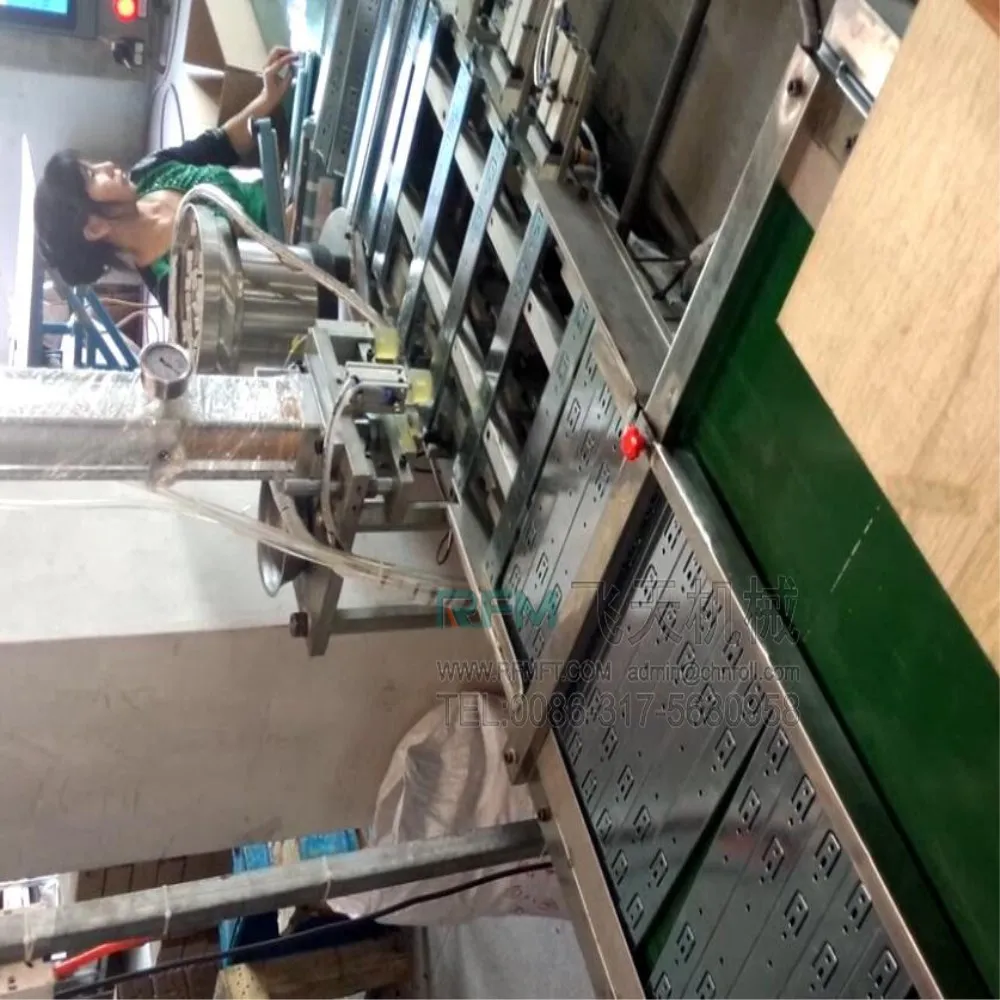 Automatic drawer slide roll forming machine