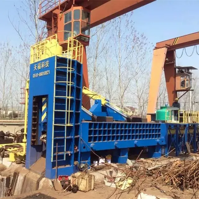 YDJ-6300 наиболее эффективным лома металла пресс-подборщик сдвига лома черных металлов, пакетировочный пресс для ножниц