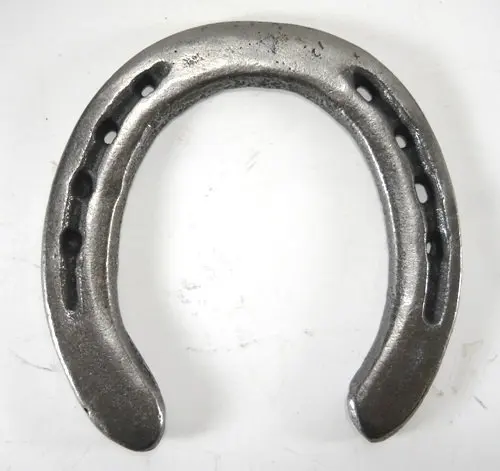 
New Design OEM Wholesale Forged Cast Iron Horse Racing Shoes Horseshoe in Bulk 