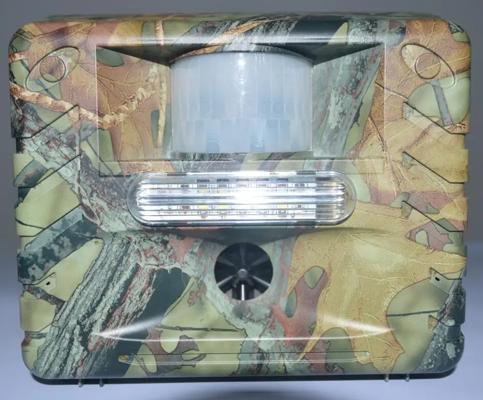 
Ultrasonic Pest Control to Make Cat, Rat, Bird, Gecko, Snake away 