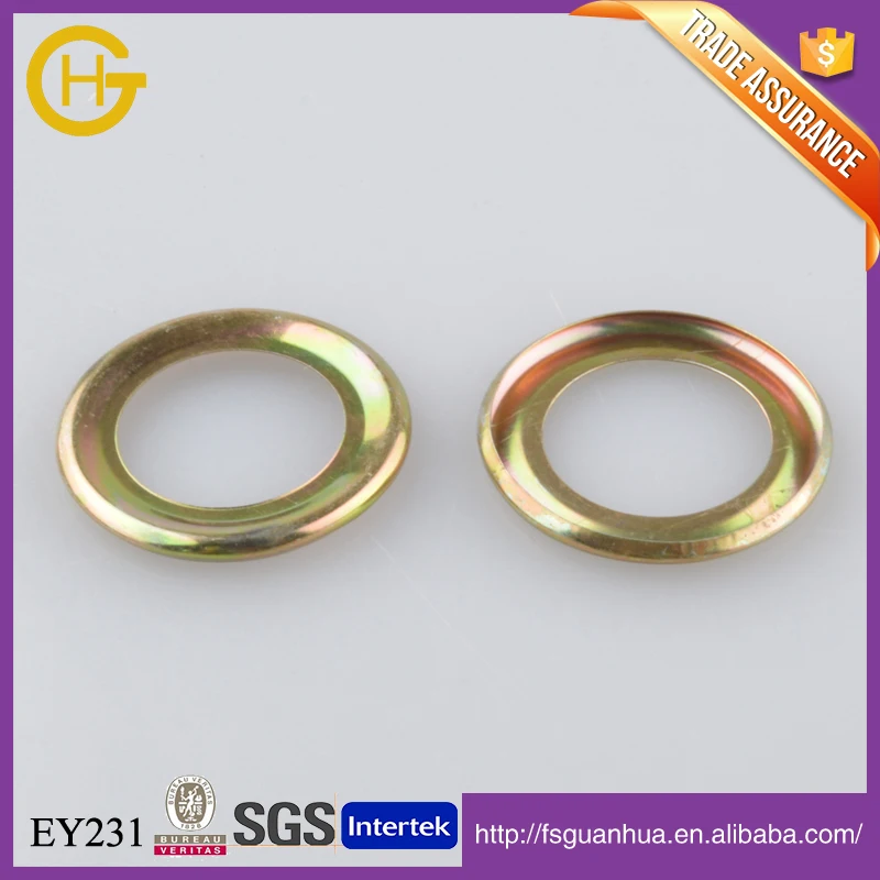 Metal eyelet for fully automatic eyelet machine