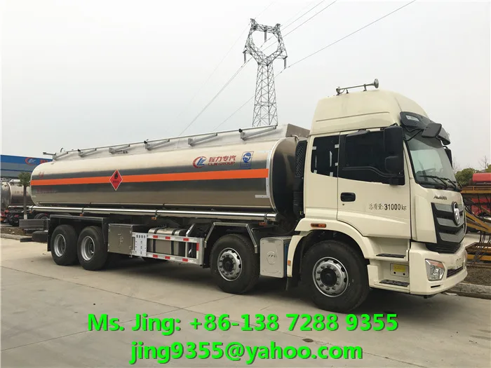 FOTON AUMAN 8x4 Heavy Fuel Oil Truck Tanker 30-35cbm Capacity in Peru