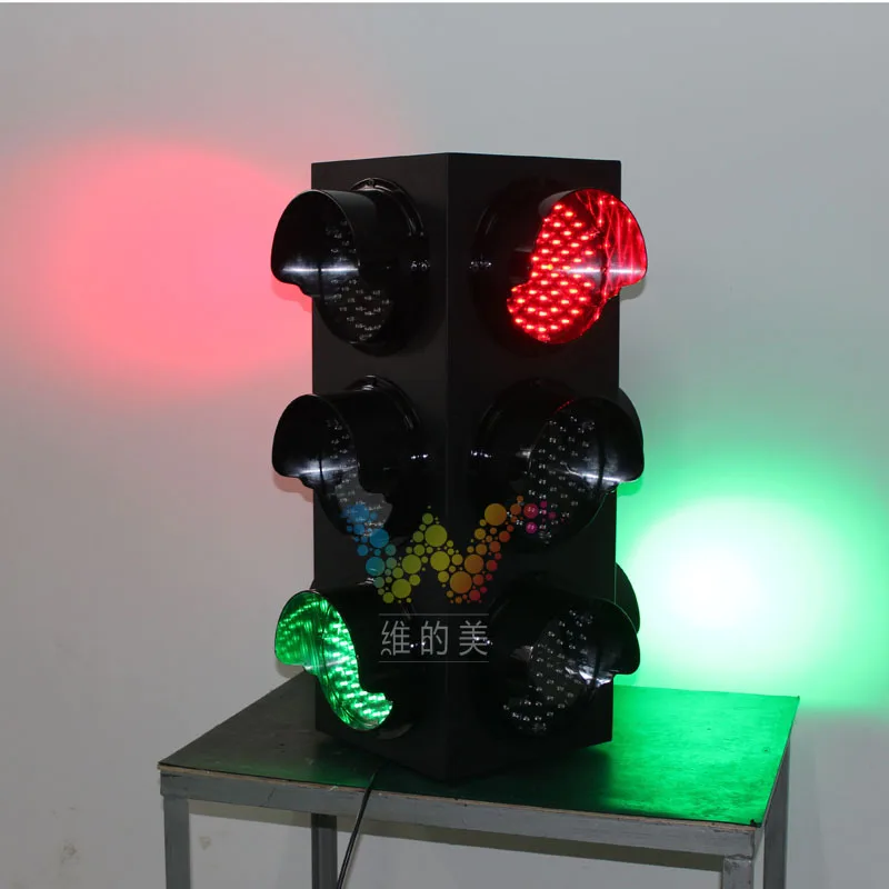 Новый трендовый четырехсторонний 200 мм красный зеленый желтый портативный светодиодный светофор