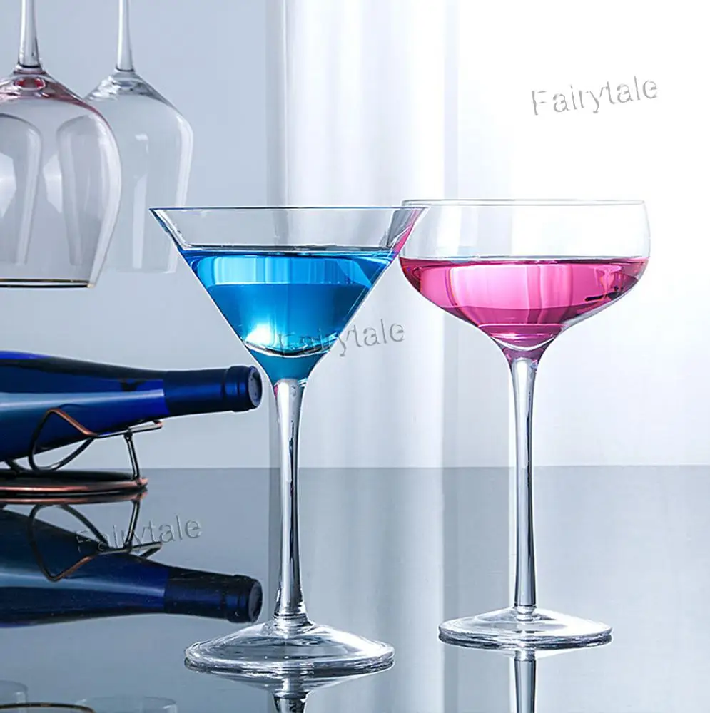 
Holiday Gala Party Event Cocktail Martini Saucer Coupe Champagne Glasses 
