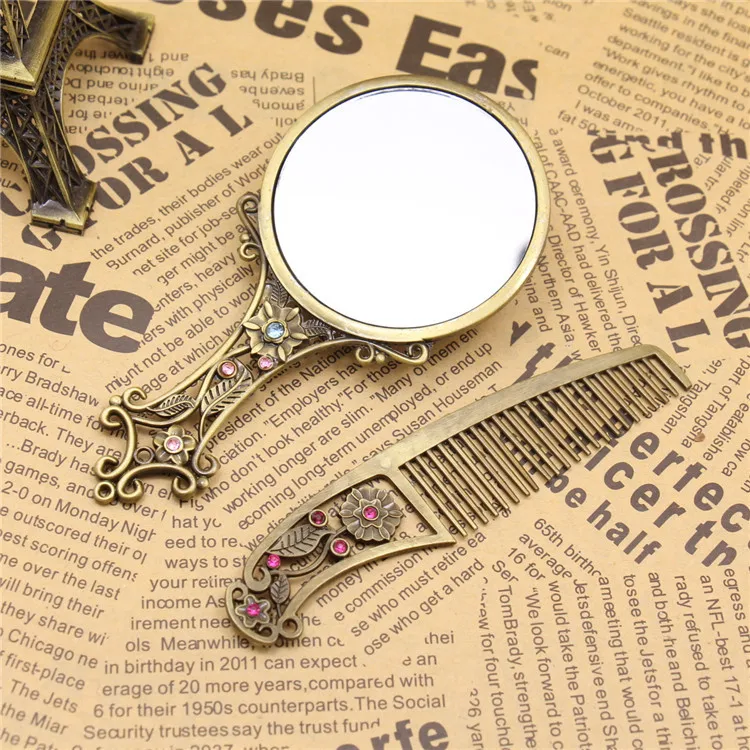 Wholesale Promotion Gift Handheld Bronze Hollow Out Cosmetic Makeup Decorative Comb Mirror Set