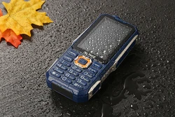 2.8 inch three sim card portable phone with power bank charger mobile phone 6800 mah