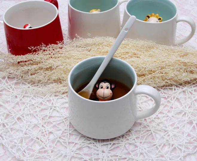 creative design Hidden 3D animals ceramic coffee mug with spoon and lid