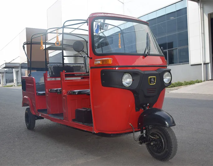 6 Passenger Bajaj Three Wheeler