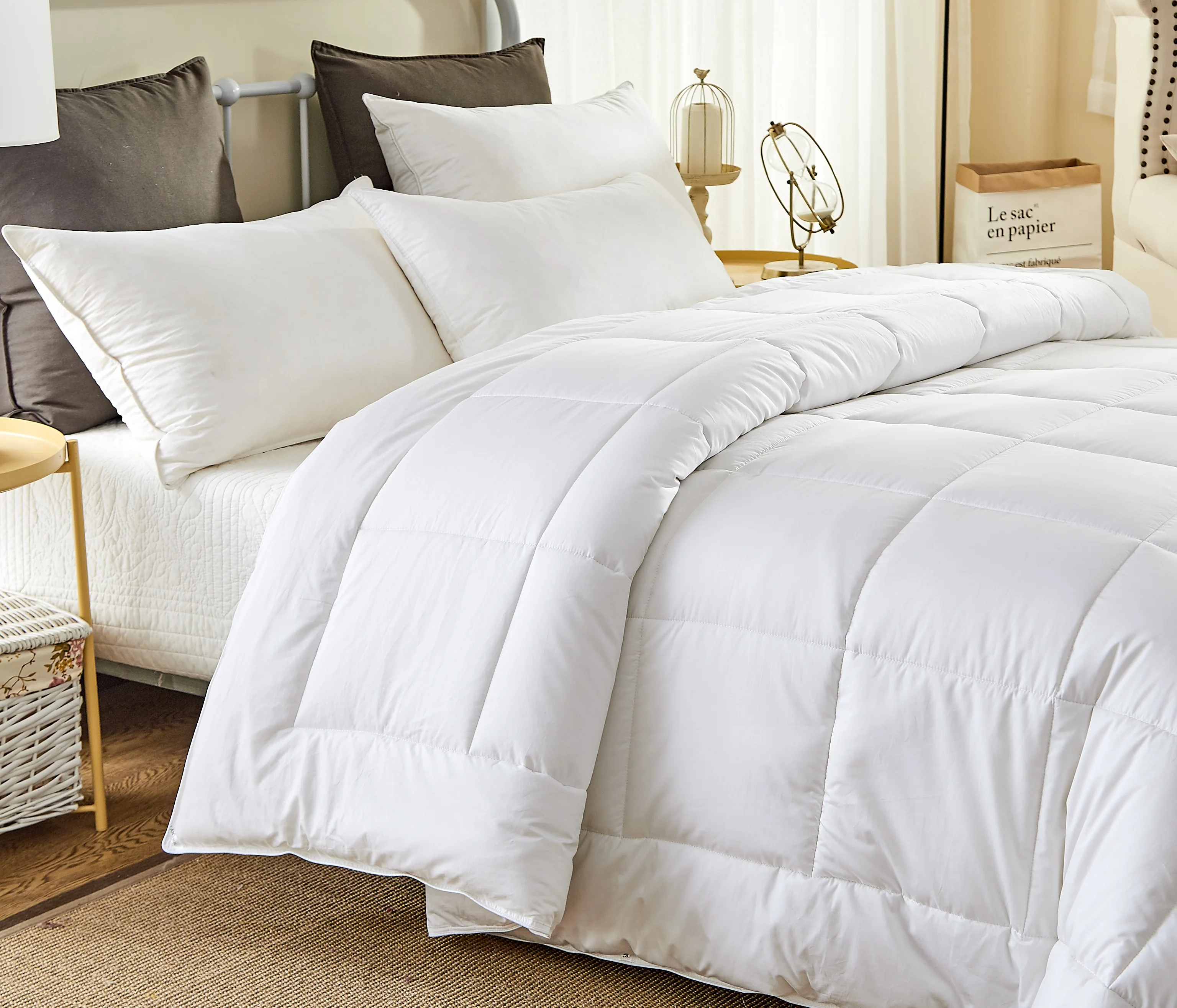 Comfortable 100% Cotton Fabric Merino Wool Filling Quilt Comforter