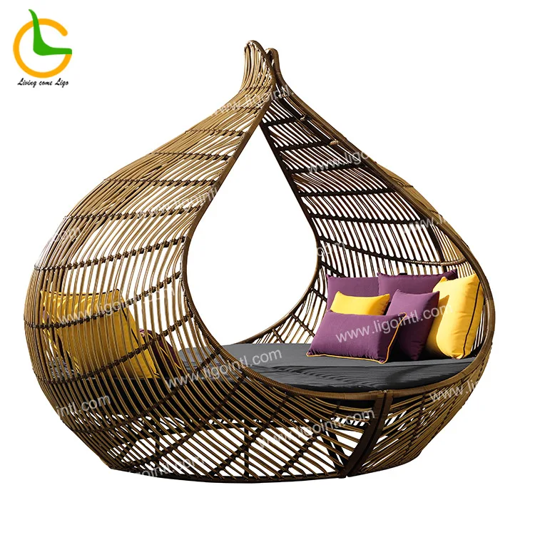 Liyoung luxury waterproof rattan outside patio poolside beach outdoor daybed sun loungers