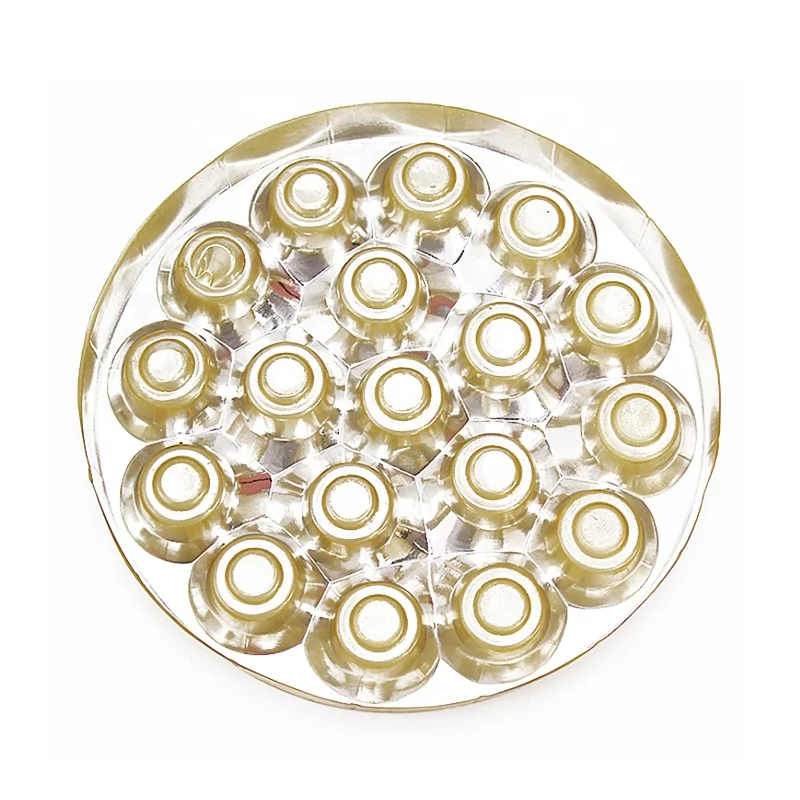 Пластиковая вакуумная упаковочная машина для шоколада в золотой упаковке