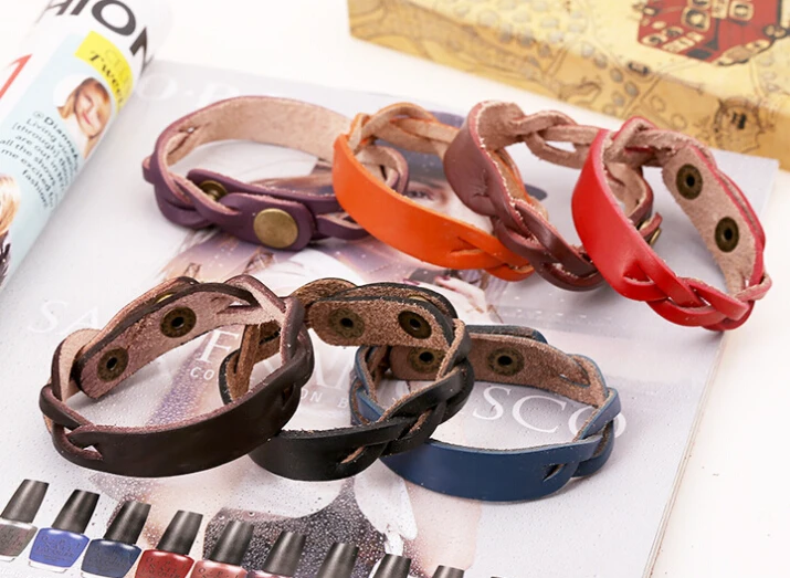 
Genuine Cowhide Leather Custom Engraved Bracelet 