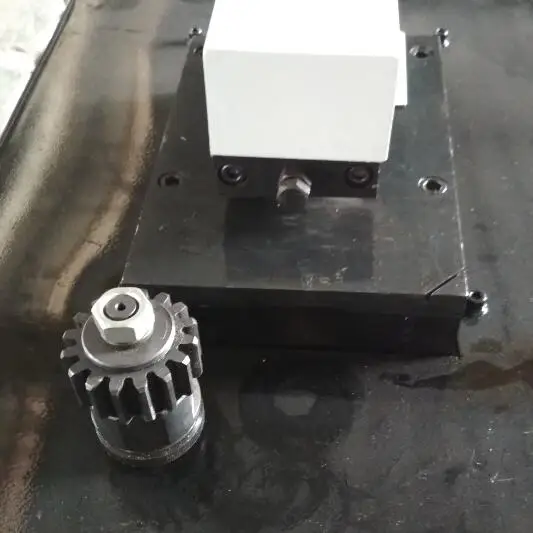 Elbow Machine, elbow lock forming machines, duct elbow forming machine