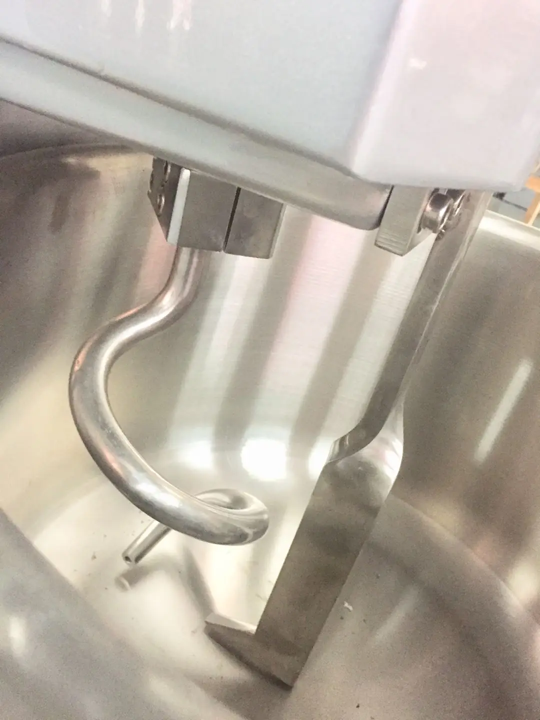 Industrial Commercial Heavy Duty Bread Flour Mixer Machine 50Kg 80Kg 120Kg Spiral Dough Mixer