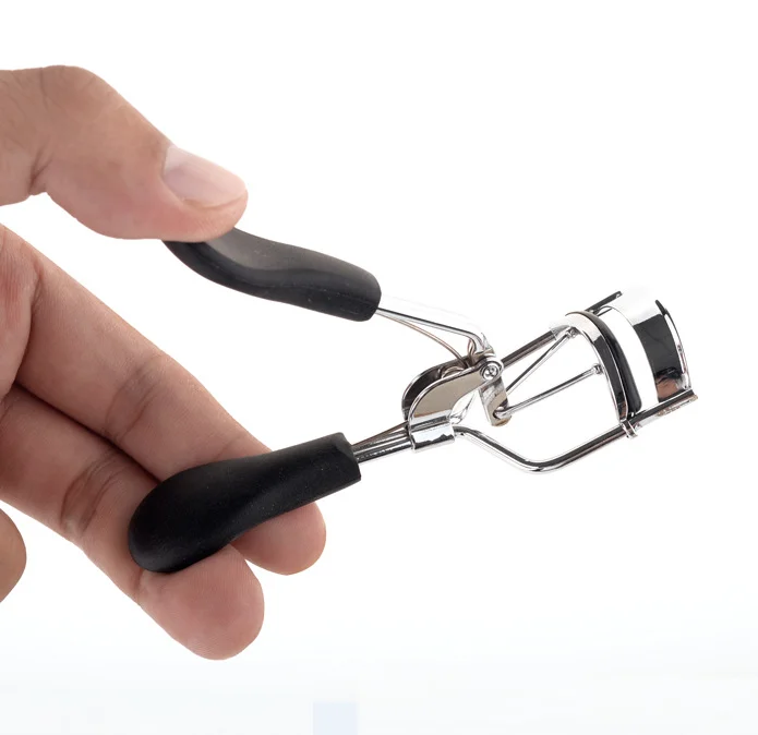 
Wholesale makeup tools portable black eyelash curler 