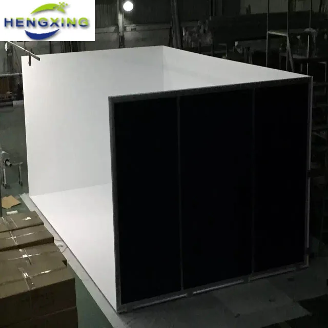 rear projection screen with Metallic Screen Fabric for fast fold screen