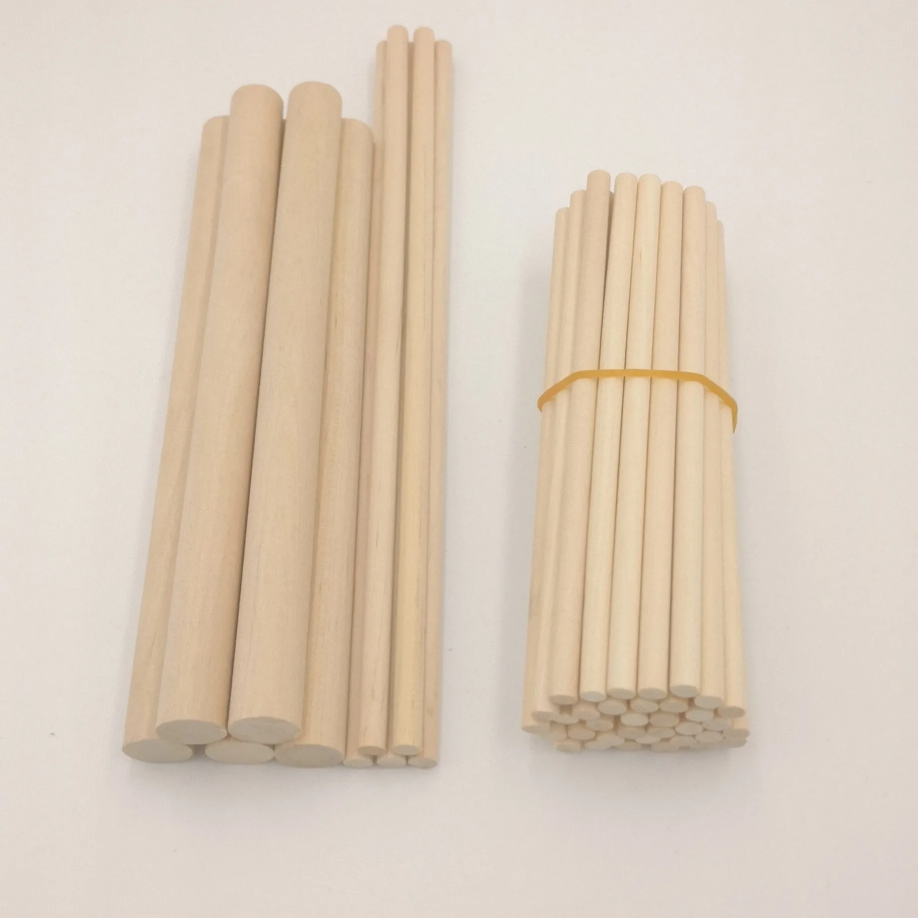 
Big furniture parts gadgets birch burlywood wholesale direct manufacturer wooden dowel wooden sticks 