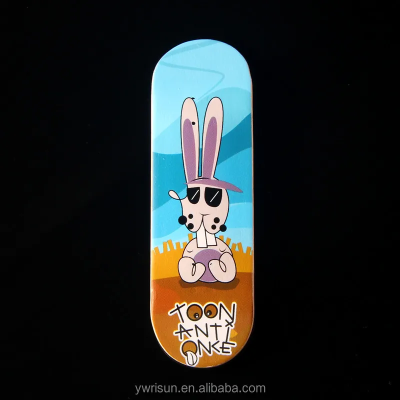 RSFN0027 Canadian Maple Wood Finger Skateboard Deck With Graphics