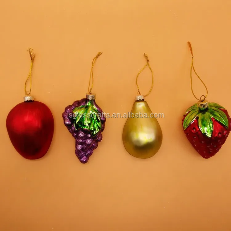 
glass christmas ornament strawberry 80*68*39 mm,glass fruit ornament,christmas tree decoration 