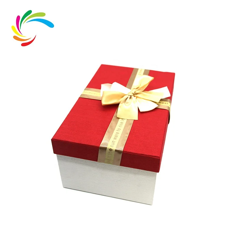China Manufacturer Cheap Wholesale Print Custom Logo Luxury Christmas Gift Box with Ribbon