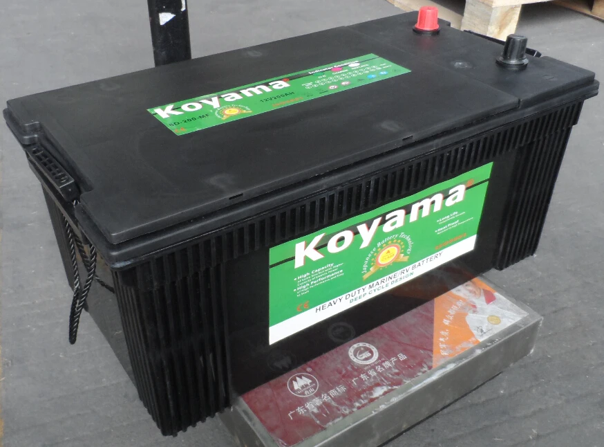 8D 12V 200Ah Maintenance Free Car Battery For Truck With BCI