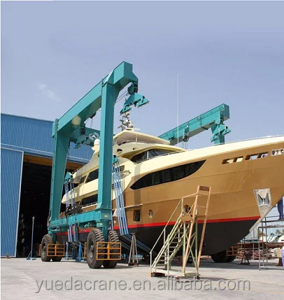 Mobile boat lift gantry crane boat lifting cranes for sale