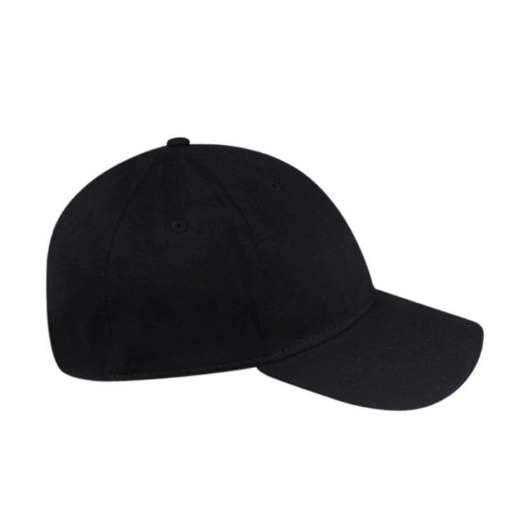 China supplier low MOQ black simple baseball caps closed back fitted hats
